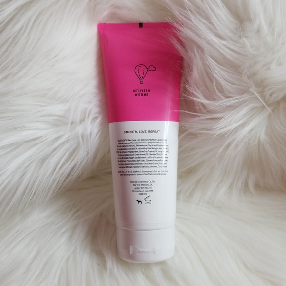 Pink Fresh & Clean Body Lotion - Picture 2 of 2
